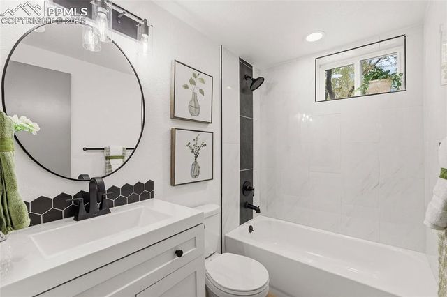 328 Davie Drive, Colorado Springs, CO 80911