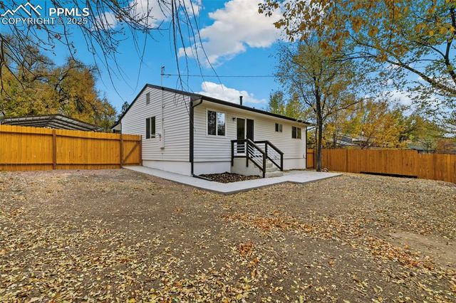 328 Davie Drive, Colorado Springs, CO 80911