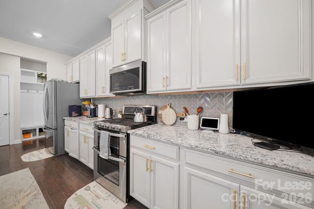 11913 Silverheel Lane, Huntersville, NC 28078
