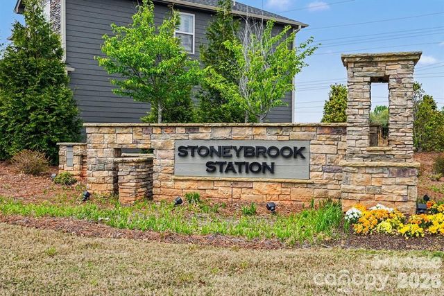 11913 Silverheel Lane, Huntersville, NC 28078