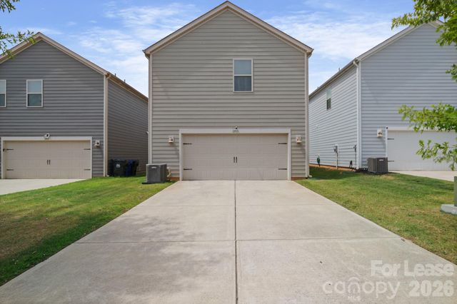 11913 Silverheel Lane, Huntersville, NC 28078