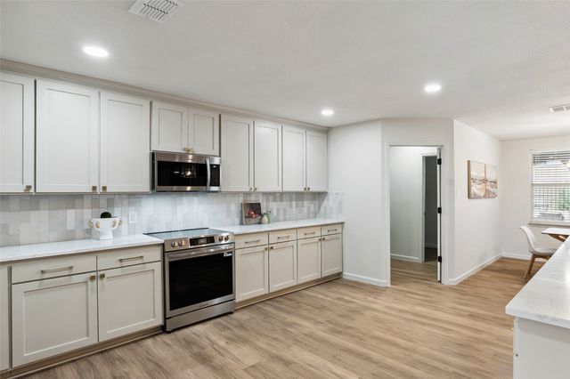 5501 Pandale Valley Drive, Mckinney, TX 75071
