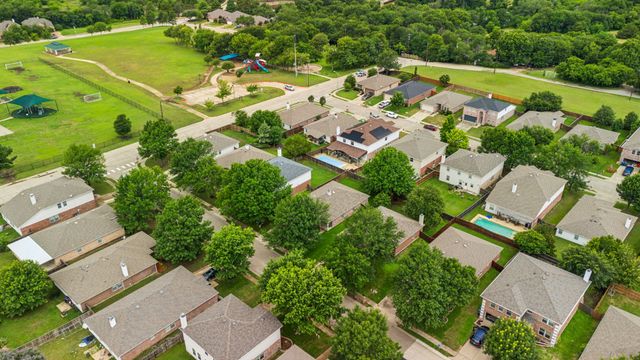 5501 Pandale Valley Drive, Mckinney, TX 75071