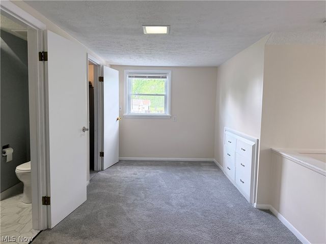 6020 S Park Boulevard, Parma, OH 44134