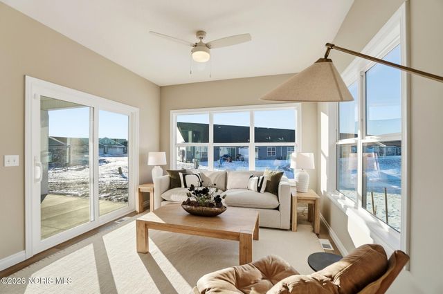 2479 Cross Ridge Road, Perrysburg, OH 43551