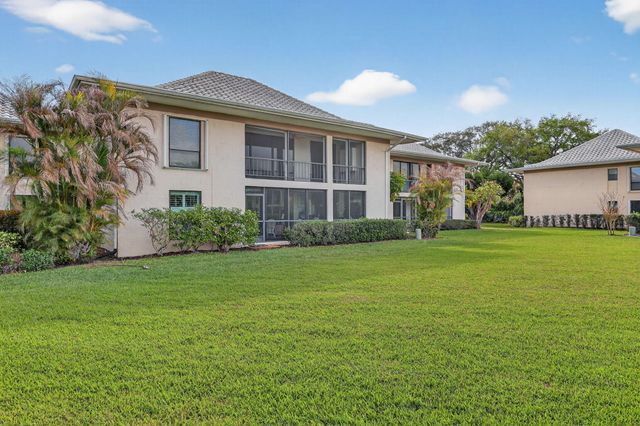 16 SE Turtle Creek Drive E, Jupiter, FL 33469