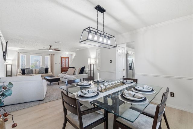 1502 Rushworth Drive, Houston, TX 77014