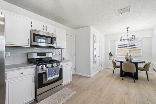 1502 Rushworth Drive, Houston, TX 77014