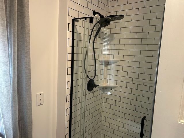 186 Main Street 2, Easton, MA 02356