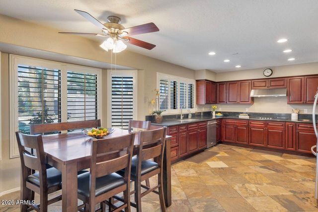 3100 S ROSEMARY Drive, Chandler, AZ 85248