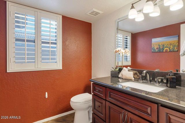 3100 S ROSEMARY Drive, Chandler, AZ 85248