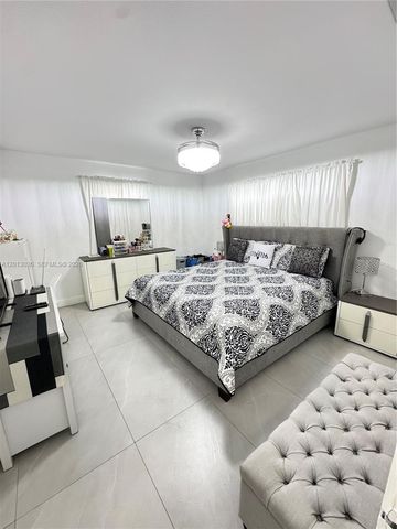 7140 W 15th Ct, Hialeah, FL 33014