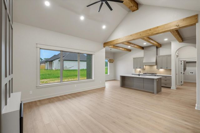 15558 CR 436, Lindale, TX 75771