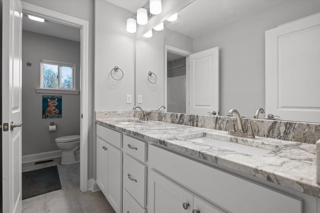 2924 Old Britain Circle, Chattanooga, TN 37421