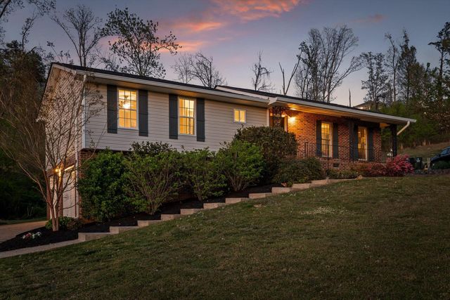 2924 Old Britain Circle, Chattanooga, TN 37421