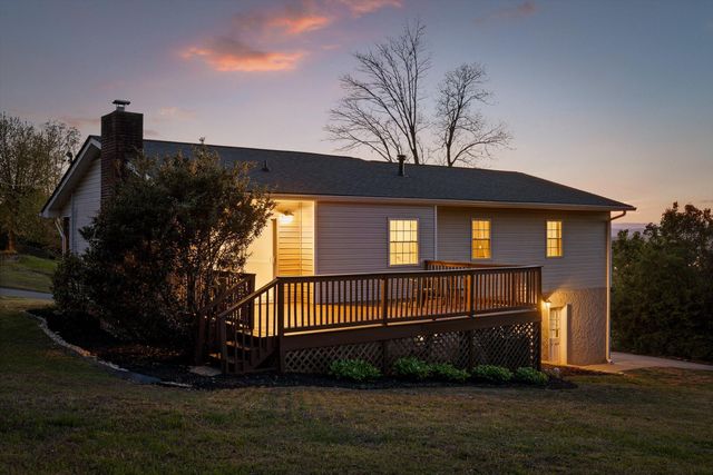 2924 Old Britain Circle, Chattanooga, TN 37421