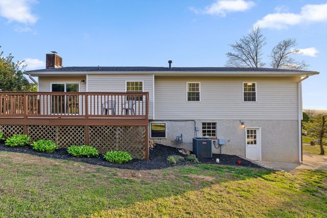 2924 Old Britain Circle, Chattanooga, TN 37421