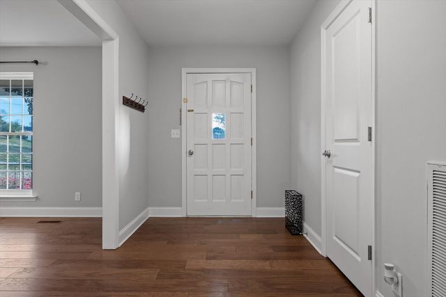 2924 Old Britain Circle, Chattanooga, TN 37421