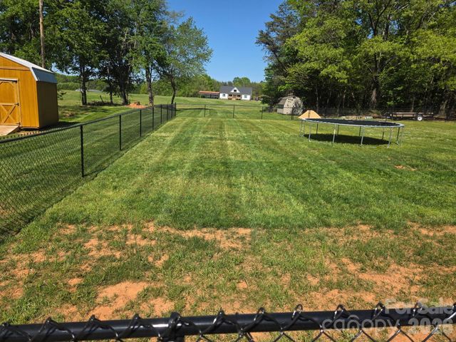 7124 Old Hickory Lane, Crouse, NC 28033