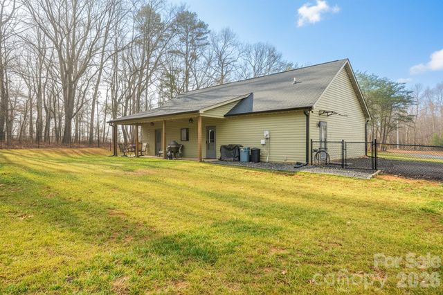 7124 Old Hickory Lane, Crouse, NC 28033