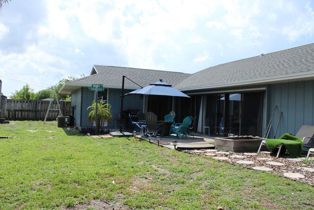 418 SE Langfield Avenue, Port St. Lucie, Port St Lucie, FL 34984