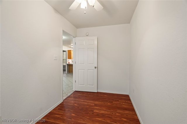 7110 Cardinal Drive, Van Buren, AR 72956