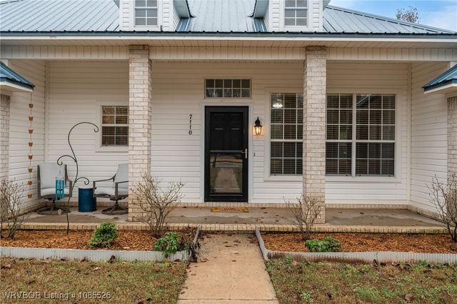 7110 Cardinal Drive, Van Buren, AR 72956