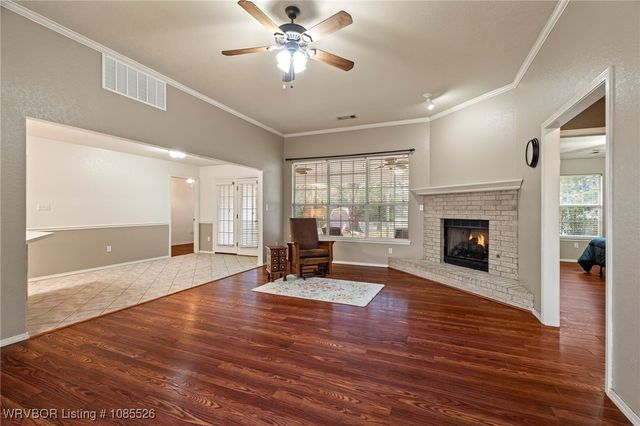 7110 Cardinal Drive, Van Buren, AR 72956