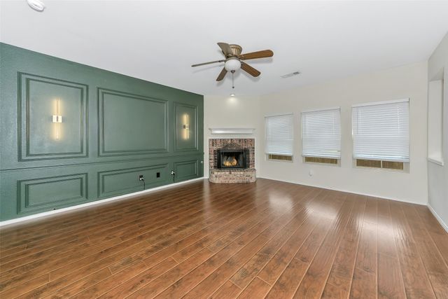 1020 Breeders Cup Drive, Fort Worth, TX 76179