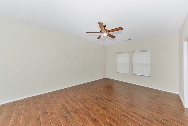 1020 Breeders Cup Drive, Fort Worth, TX 76179