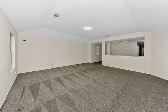 1020 Breeders Cup Drive, Fort Worth, TX 76179