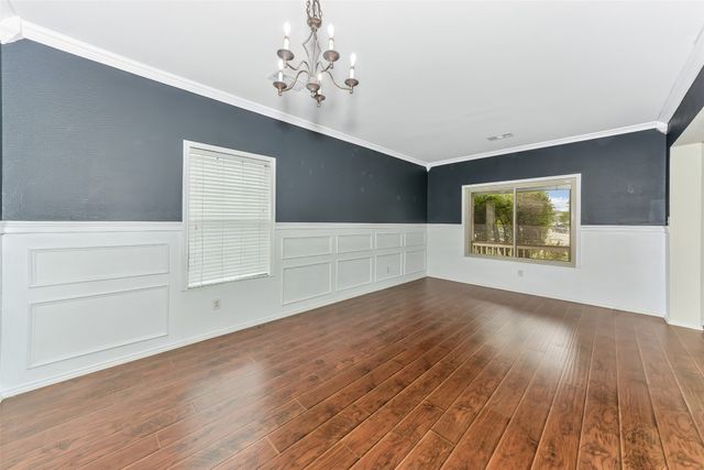 1020 Breeders Cup Drive, Fort Worth, TX 76179