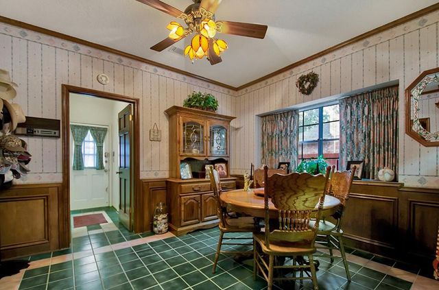 12211 Cypresswood Drive, Houston, TX 77070