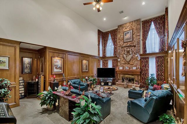 12211 Cypresswood Drive, Houston, TX 77070