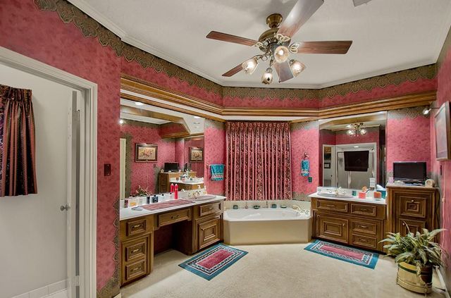 12211 Cypresswood Drive, Houston, TX 77070