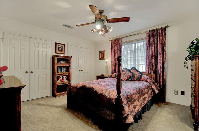 12211 Cypresswood Drive, Houston, TX 77070