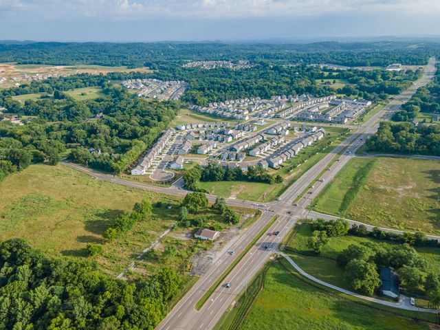 2408 Nashville Hwy, Columbia, TN 38401