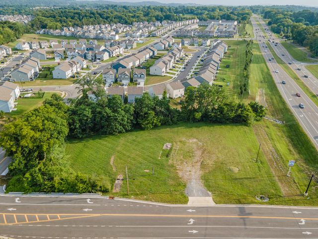 2408 Nashville Hwy, Columbia, TN 38401