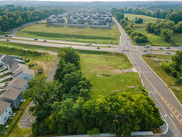2408 Nashville Hwy, Columbia, TN 38401