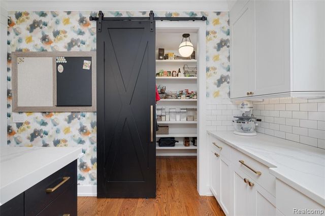 709 S Blair Avenue, Royal Oak, MI 48067