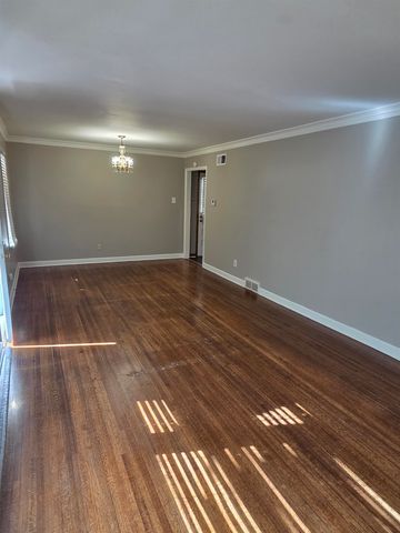 4584 E DEARING RD, Memphis, TN 38117