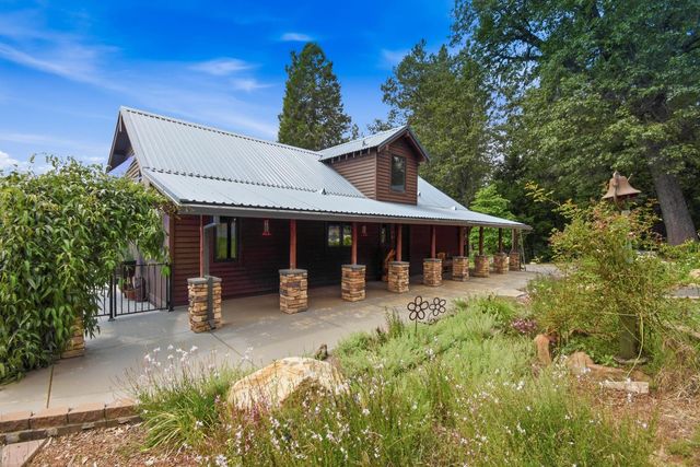 29070 Ridge View Rd, Foresthill, CA 95631