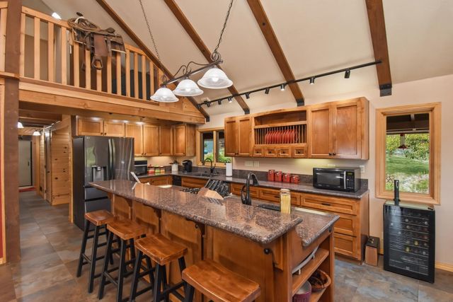 29070 Ridge View Rd, Foresthill, CA 95631