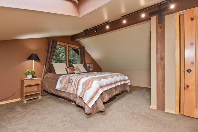 29070 Ridge View Rd, Foresthill, CA 95631