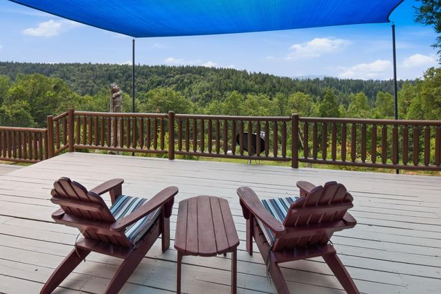 29070 Ridge View Rd, Foresthill, CA 95631