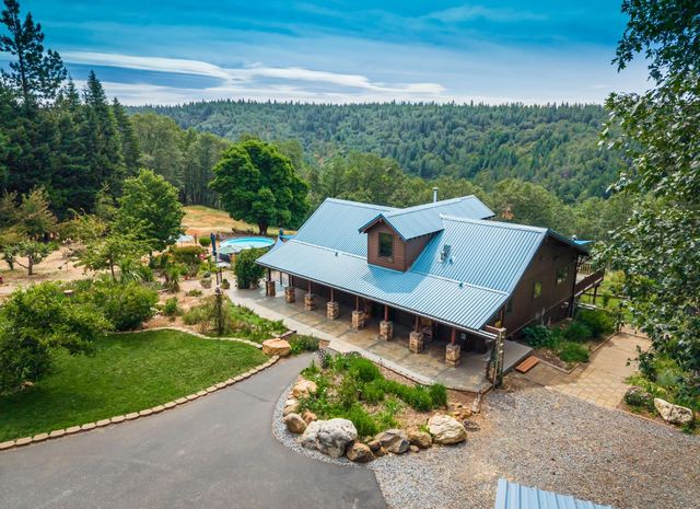 29070 Ridge View Rd, Foresthill, CA 95631