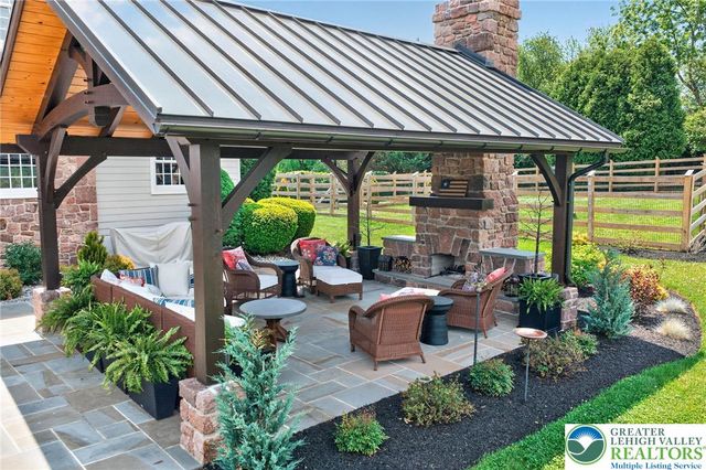 6370 Boyertown PIKE, Amity Twp, PA 19518