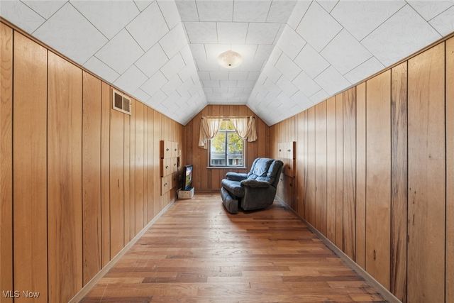 7503 Whittington Avenue, Parma, OH 44129