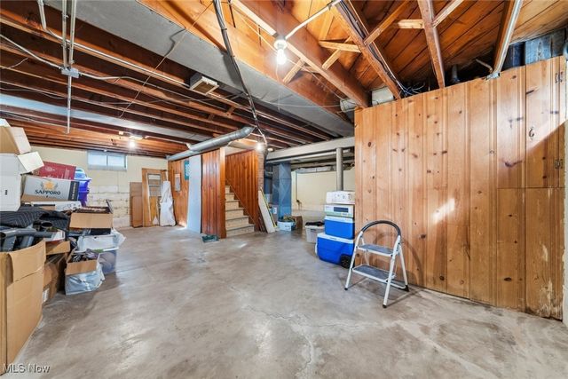 7503 Whittington Avenue, Parma, OH 44129