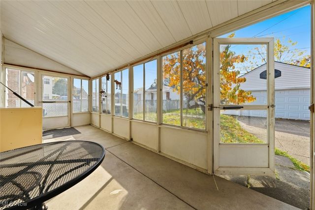 7503 Whittington Avenue, Parma, OH 44129